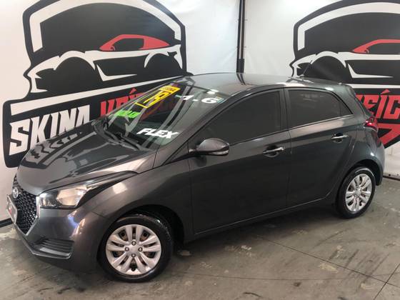 HYUNDAI HB20 1.6 COMFORT PLUS 16V FLEX 4P MANUAL HYUNDAI HB20 1.6 COMFORT PLUS 16V FLEX 4P MANUAL